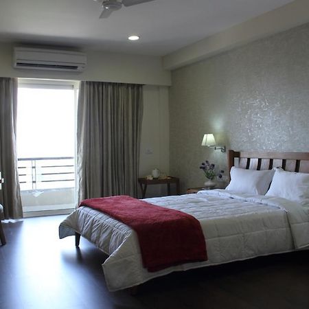 Xanadu Residency Aparthotel Колката Екстериор снимка