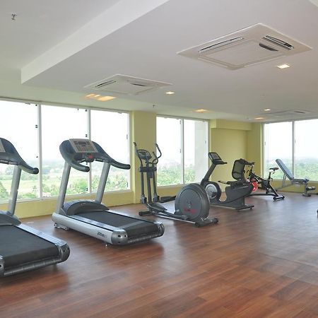 Xanadu Residency Aparthotel Колката Екстериор снимка